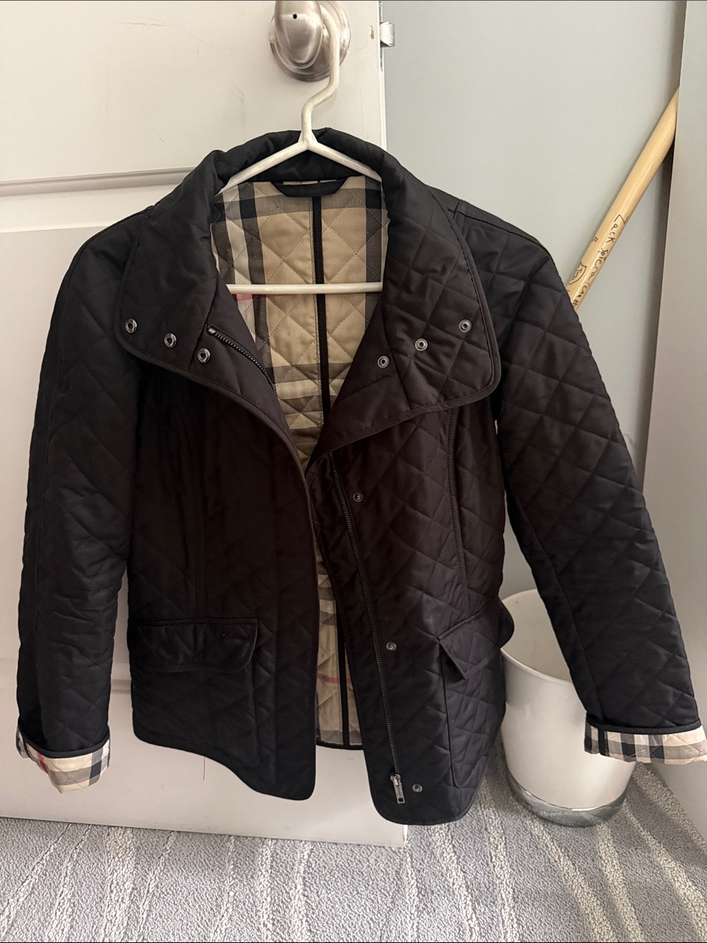 Burberry Quilted Black Jacket with Plaid Lining - Classic Women’s